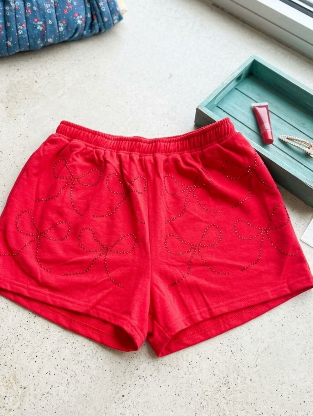 Peach Love California Red Bow-Appliqué Athletic Lounge Shorts